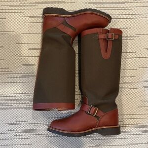 Chippewa snake proof pull on leather buckle boot - Snake bite protection